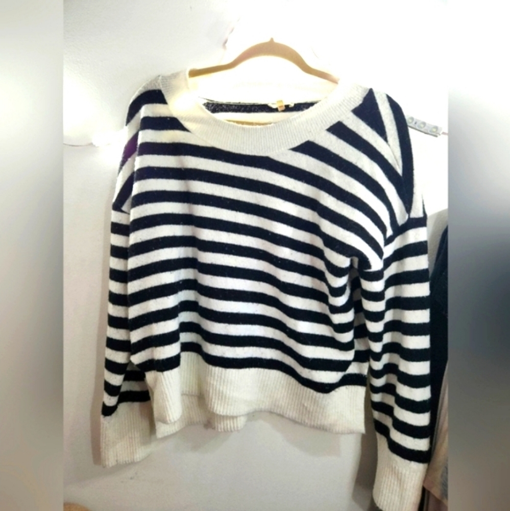 Levi sweater